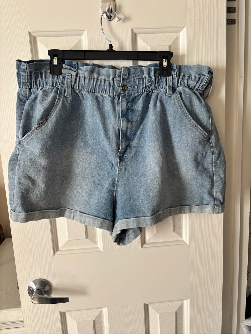 Womens High Waisted Denim Shorts Elastic Waist Cuffed Hem